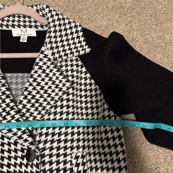 Magaschoni Double Breasted Notch Lapel Cropped Houndstooth Knit Jacket Small - Picture 9 of 10